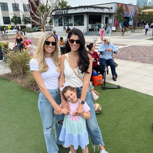 Meet your Posher, Kailey 😊💕 - Picture 5 of 9